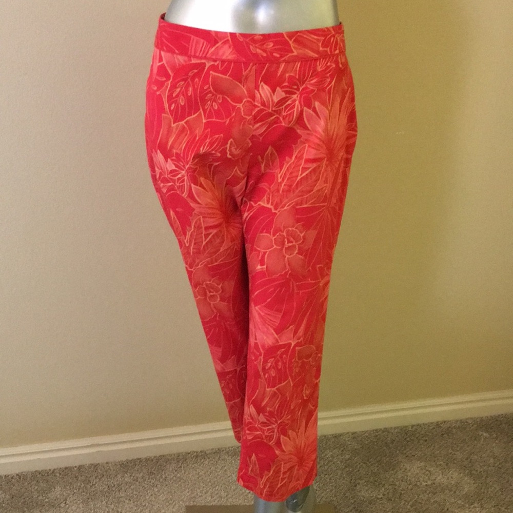 TOMMY BAHAMA | Stretch Tropical Sketch Slim Crop Pant